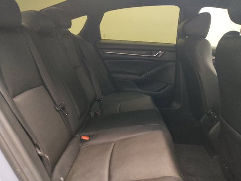 Used 2022 Honda Accord Sport image 19
