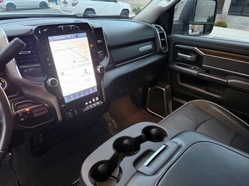 Used 2023 RAM 2500 Laramie image 13