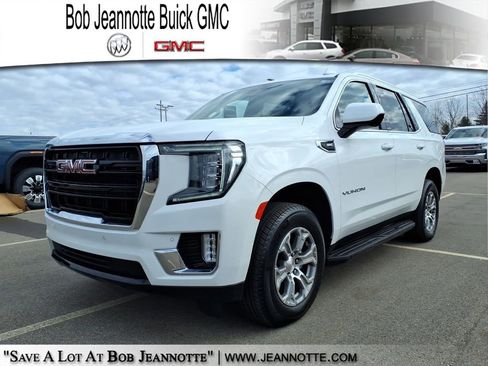 Used 2023 GMC Yukon SLE w/ Gmc Pro Safety Plus Package image 1