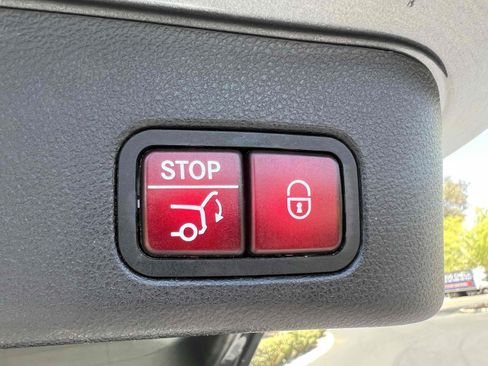 Used 2019 Mercedes-Benz GLE 43 AMG 4MATIC image 12