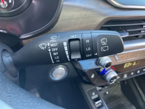 Used 2022 Kia Telluride SX w/ Nightfall Edition Package AWD/4WD image 18