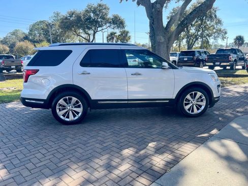 Used 2019 Ford Explorer Limited w/ Class III Trailer Tow Package image 7