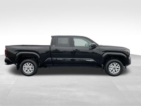 New 2026 Toyota Tacoma SR5 AWD/4WD image 2