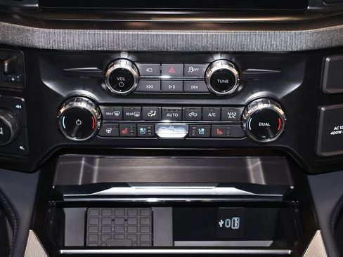 New 2026 Ford F450 Platinum w/ FX4 Off-Road Package AWD/4WD image 30