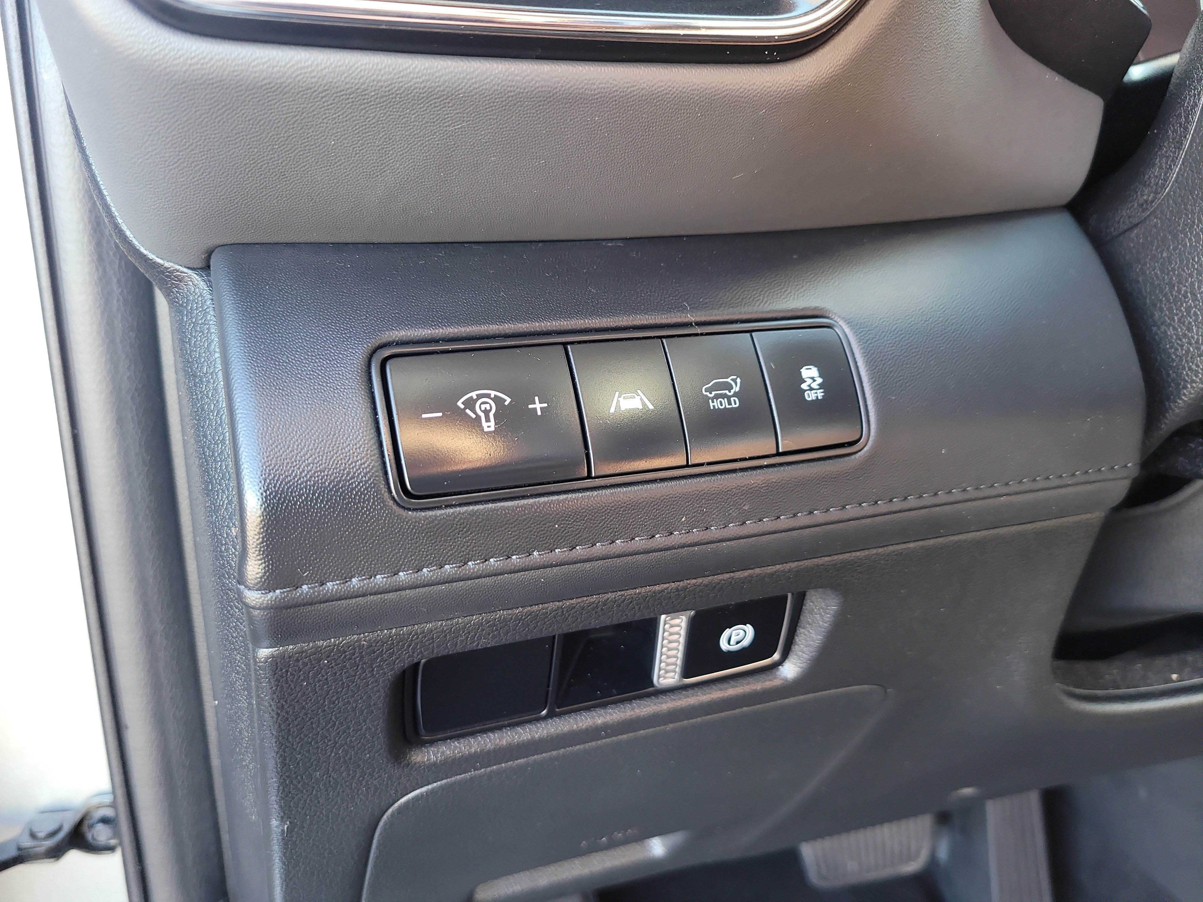 Used 2023 Hyundai Santa Fe Limited FWD image 33