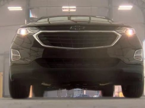 Used 2020 Chevrolet Equinox LT AWD/4WD image 3