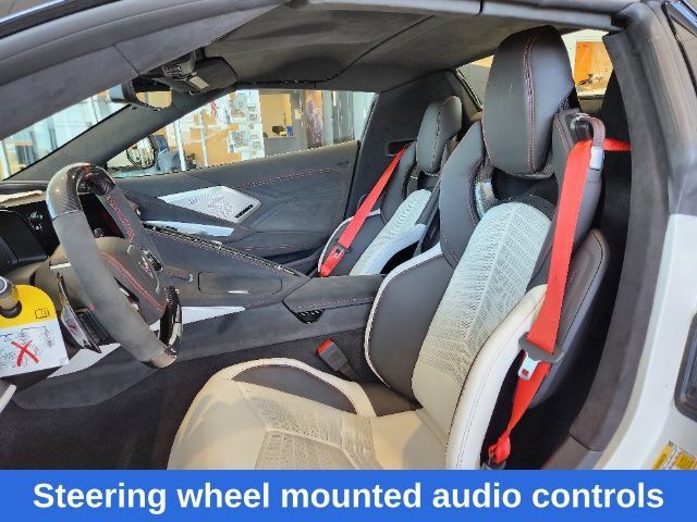 Used 2023 Chevrolet Corvette Z06 RWD image 13