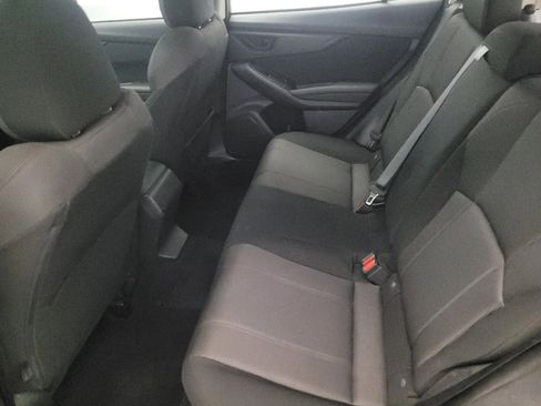 Used 2019 Subaru Impreza 2.0i Premium image 18