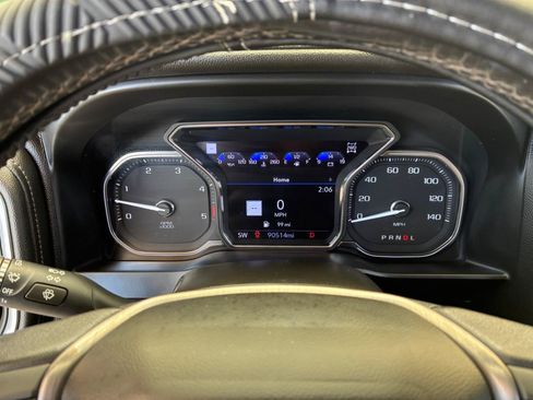 Used 2021 GMC Sierra 3500 Denali w/ Denali Ultimate Package AWD/4WD image 18