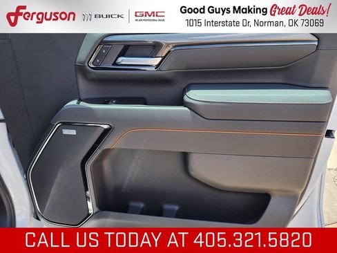 New 2026 GMC Sierra 2500 AT4 w/ AT4 Premium Plus Package AWD/4WD image 40
