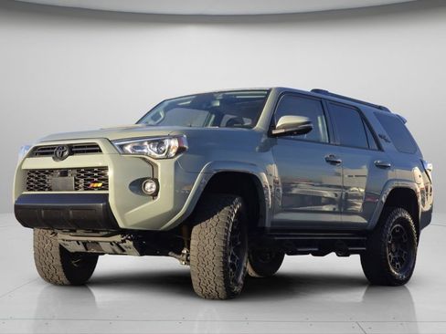 Used 2023 Toyota 4Runner TRD Off-Road Premium image 19