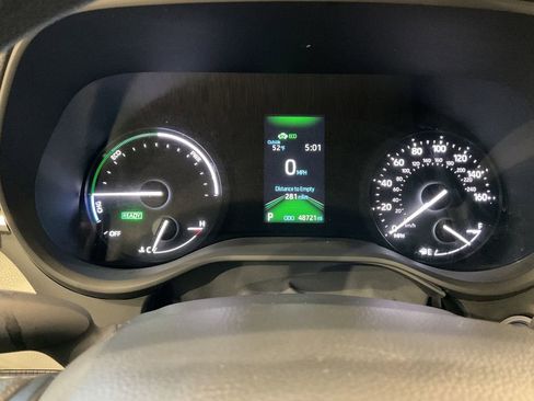 Used 2024 Toyota Sienna LE image 22