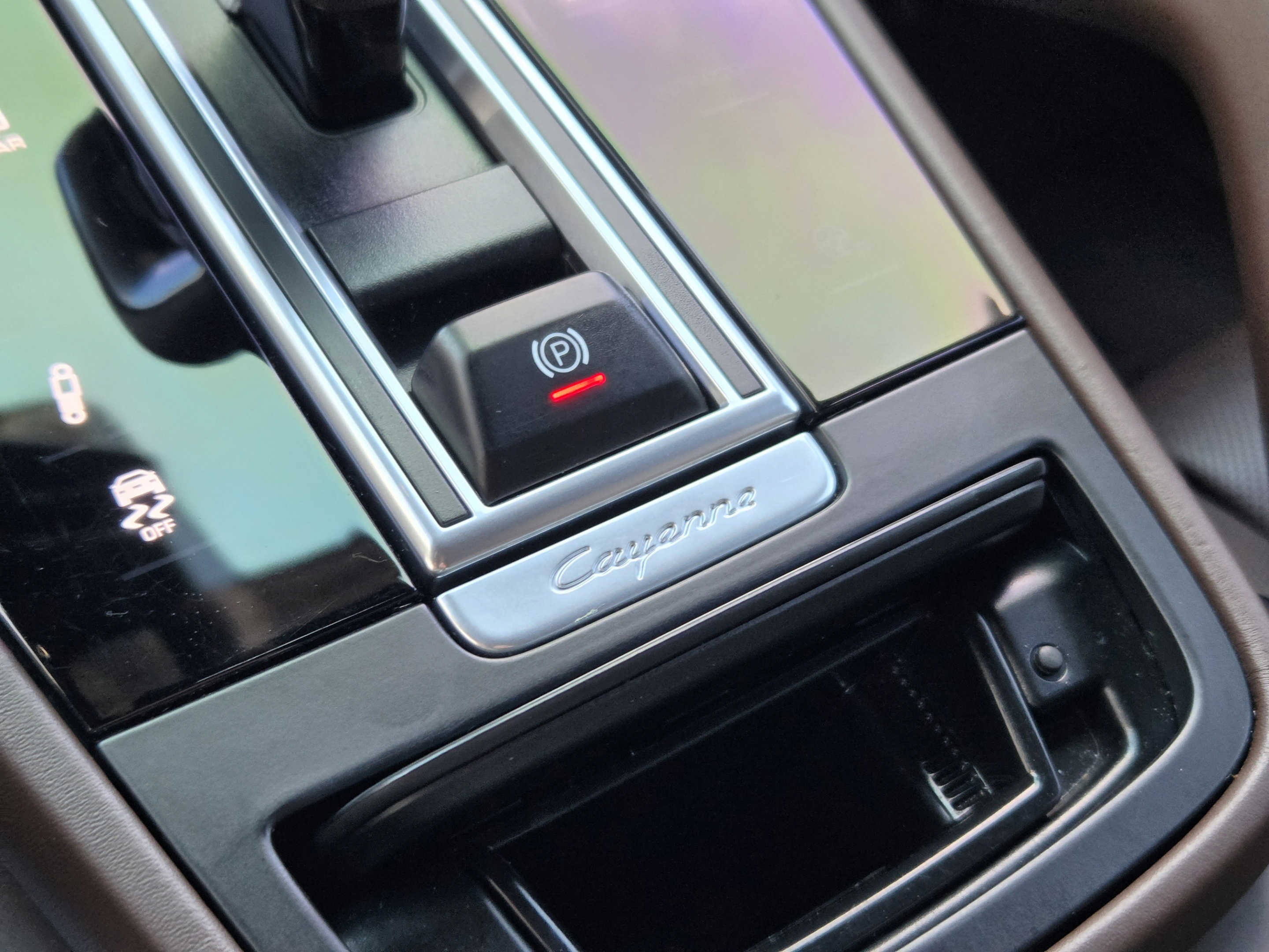 Used 2019 Porsche Cayenne Turbo AWD/4WD image 15