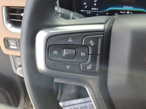 Used 2024 Chevrolet Tahoe Premier image 16