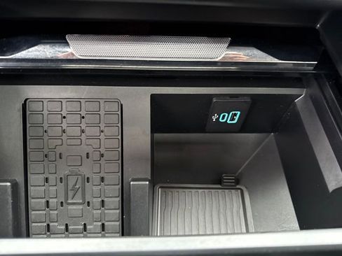 Used 2024 Ford F250 King Ranch image 39