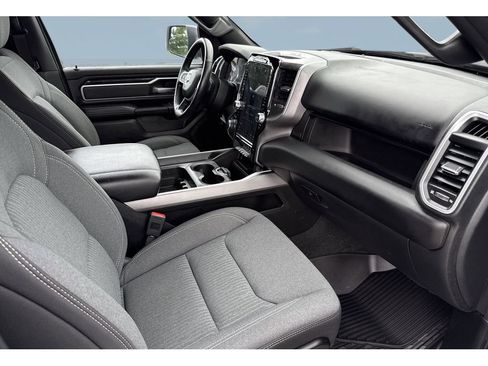 Used 2023 RAM 1500 Big Horn AWD/4WD image 38