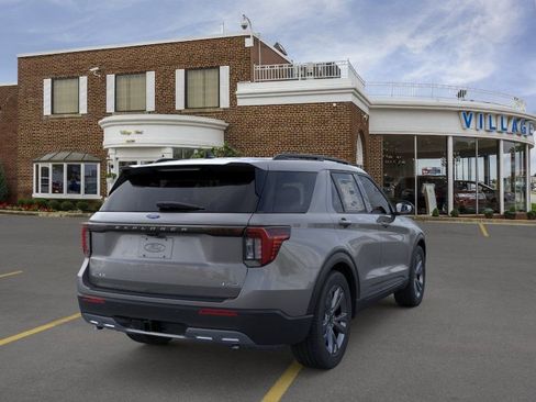 New 2026 Ford Explorer Active w/ Active Comfort Package AWD/4WD image 8