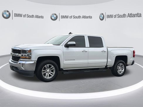 Used 2018 Chevrolet Silverado 1500 LT w/ All Star Edition RWD image 16