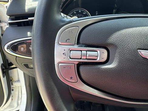 Used 2025 Genesis GV70 2.5T AWD/4WD image 21