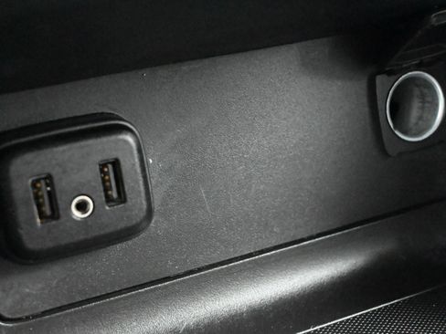 Used 2022 Chevrolet Colorado Z71 image 18