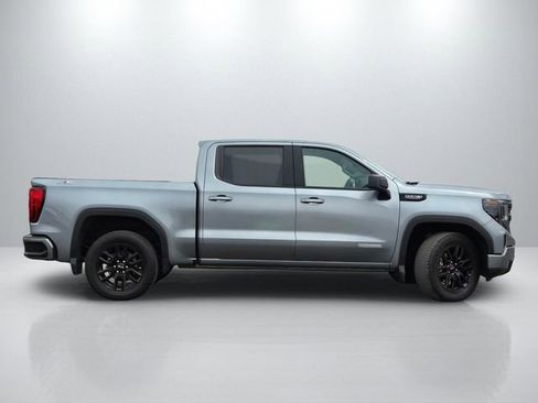 Used 2023 GMC Sierra 1500 Elevation AWD/4WD image 3