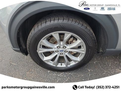 Certified 2023 Ford Explorer Limited w/ Equipment Group 301A image 32