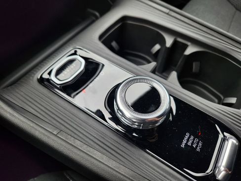 New 2026 Jeep Cherokee Laredo AWD/4WD image 23