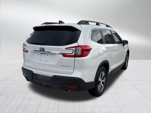 Used 2025 Subaru Ascent Premium image 7