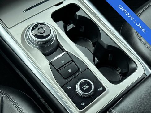 Used 2023 Ford Explorer XLT w/ Equipment Group 202A AWD/4WD image 37