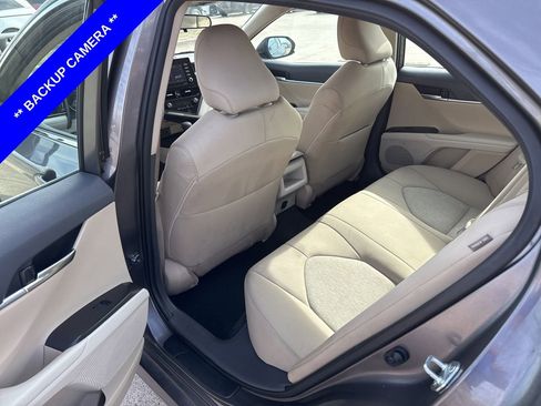 Used 2023 Toyota Camry LE image 7