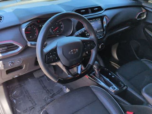 Used 2023 Chevrolet TrailBlazer RS w/ Convenience Package FWD image 10