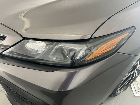 Used 2022 Toyota Camry SE FWD image 35