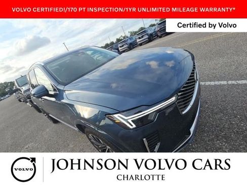 Certified 2025 Volvo XC90 B6 Plus image 1