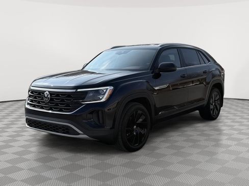 New 2026 Volkswagen Atlas Cross Sport SE image 7