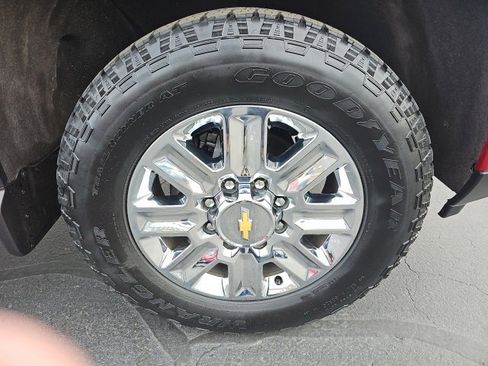 Used 2024 Chevrolet Silverado 3500 High Country image 79