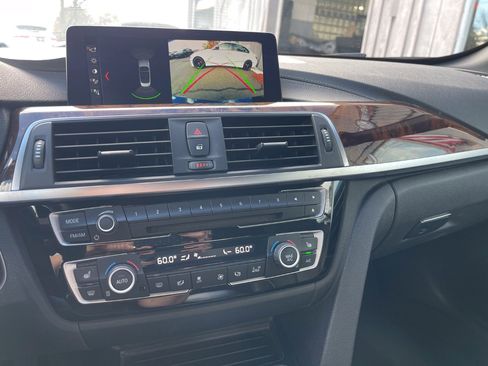 Used 2018 BMW 430i xDrive Convertible image 18