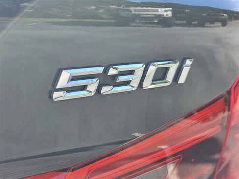 Used 2017 BMW 530i 530i image 12
