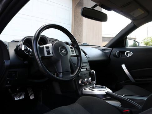 Used 2008 Nissan 350Z Enthusiast image 21
