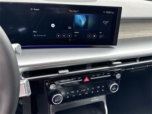 New 2026 Hyundai Ioniq 9 SEL image 22