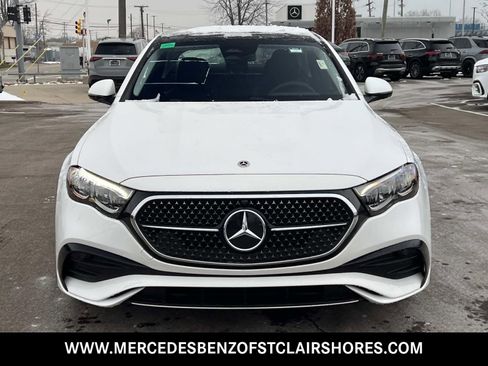 New 2026 Mercedes-Benz E 350 4MATIC Sedan image 9