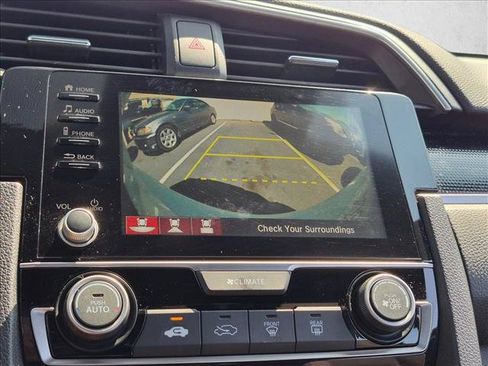 Used 2019 Honda Civic Sport image 12