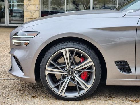 Used 2025 Genesis G70 3.3T Advanced w/ Sport Prestige Package image 9