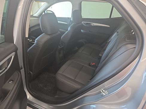 Used 2024 Buick Envision Avenir AWD/4WD image 22