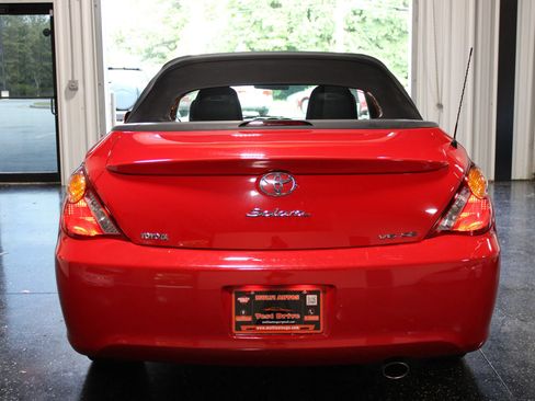 Used 2006 Toyota Solara SLE FWD image 4