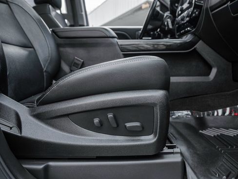 Used 2018 Chevrolet Silverado 1500 LTZ Z71 w/ LTZ Plus Package image 38