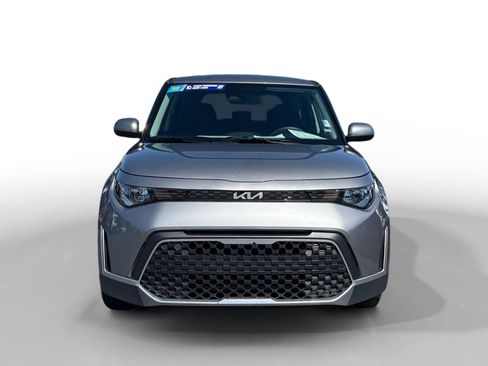 Used 2024 Kia Soul LX w/ Option Group 015 FWD image 8