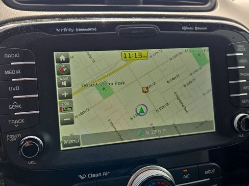Used 2015 Kia Soul + w/ Audio Package FWD image 15