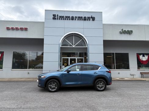 Used 2017 MAZDA CX-5 Touring AWD/4WD image 1