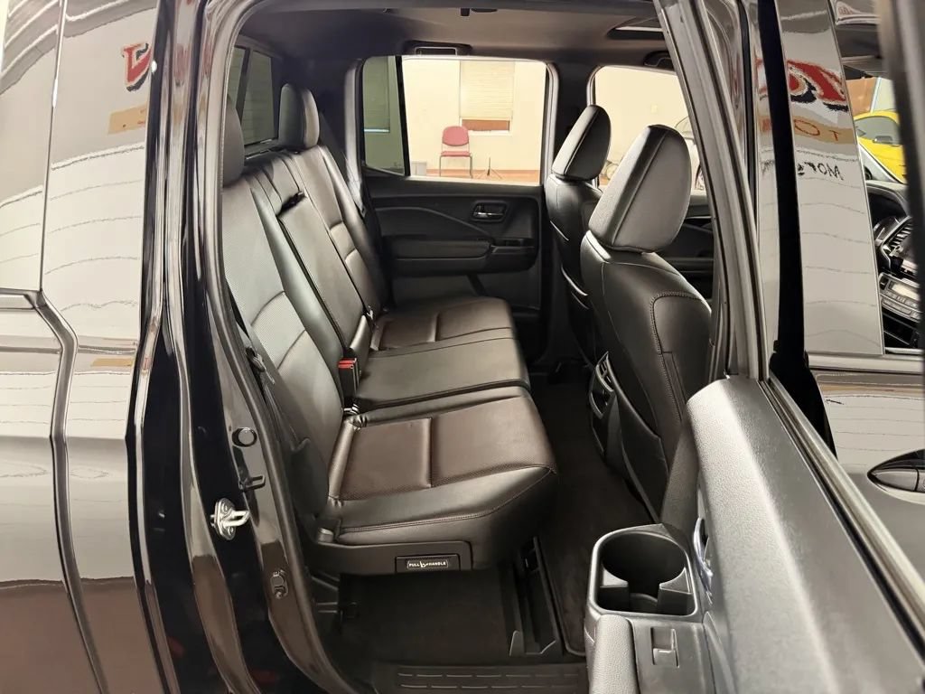 Used 2023 Honda Ridgeline Black Edition image 33