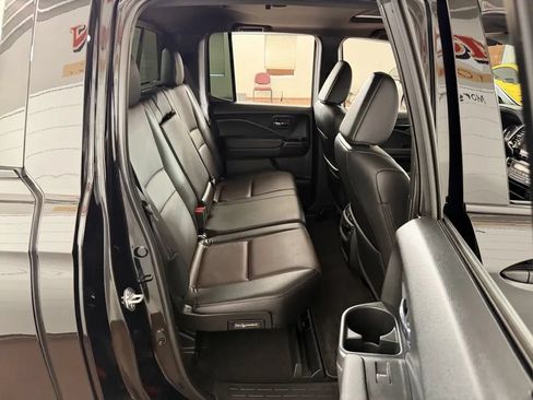 Used 2023 Honda Ridgeline Black Edition image 33